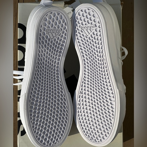 NEW Adidas Womens Bravada 2.0 Platform Casual Sneaker - Size 10.5 - Picture 8 of 9